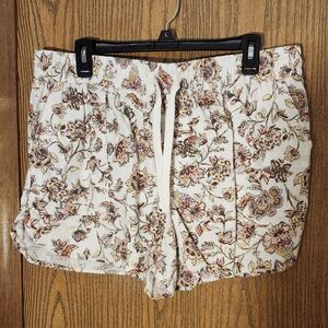 Floral Print Women's Shorts